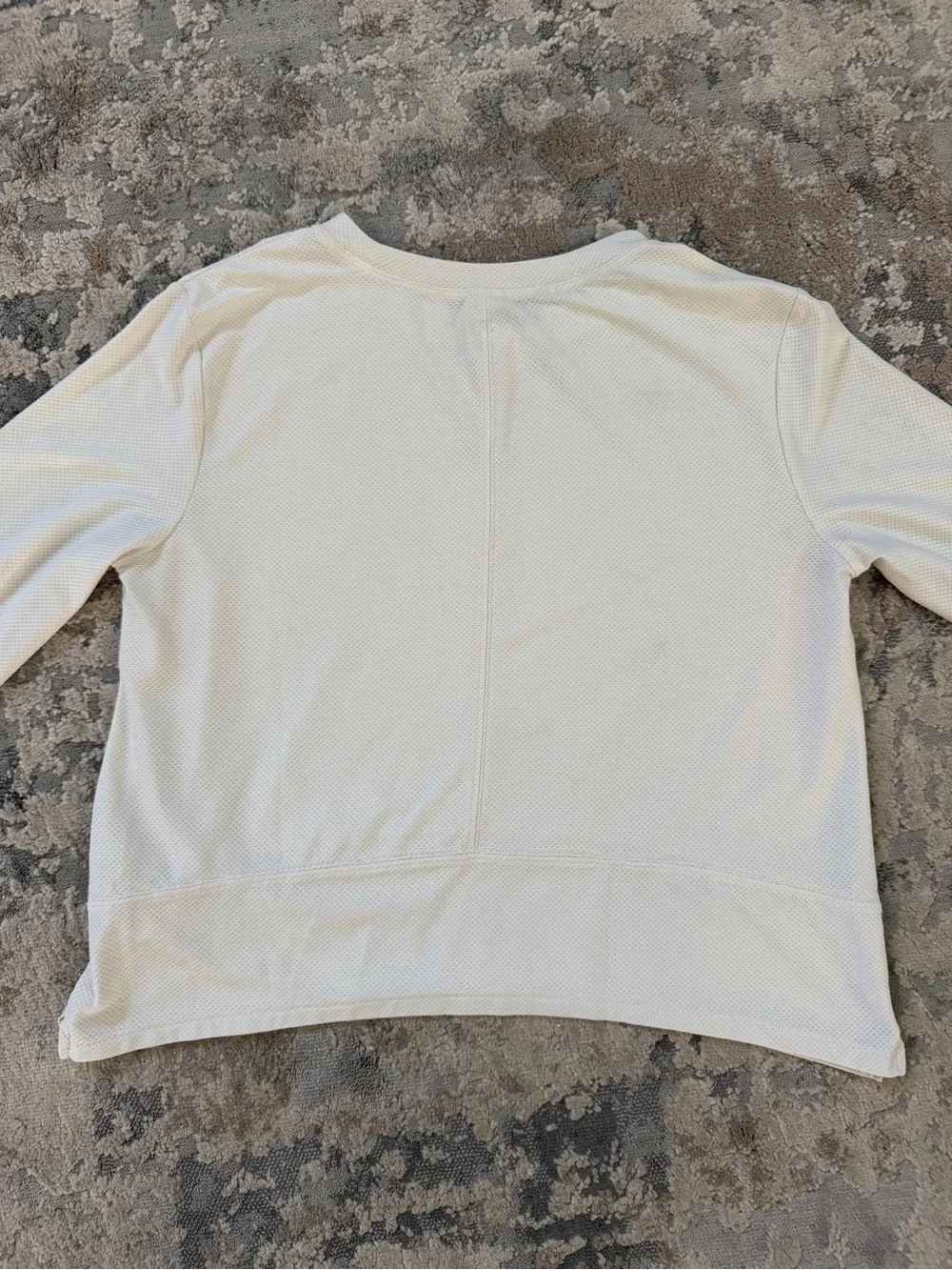 Girls Old Navy Long Sleeve Go-Dry Top